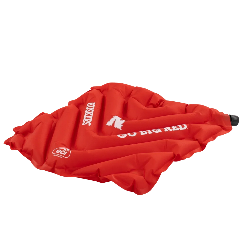V Seat - Nebraska Cornhuskers | Featured Outdoor Choice | Outlandridge 136E pS