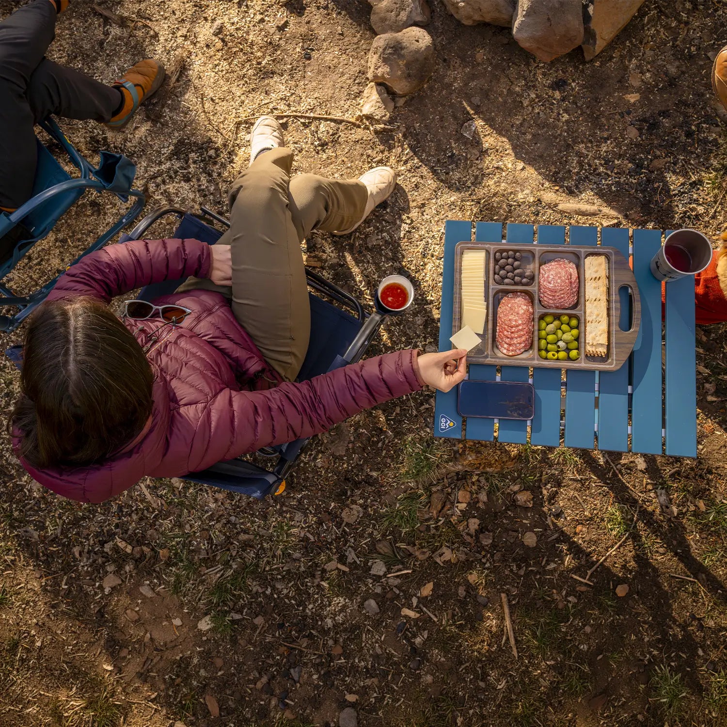 Compact Camp Table 20 | Featured Outdoor Choice | Outlandridge 81FC LM