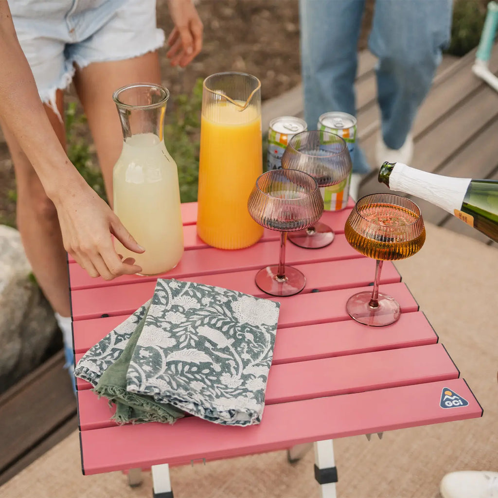 Compact Camp Table 20 | Featured Outdoor Choice | Outlandridge 81FC LM