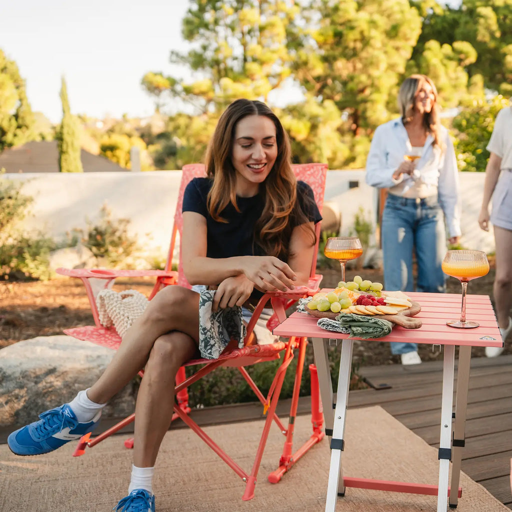 Compact Camp Table 20 | Featured Outdoor Choice | Outlandridge 81FC LM