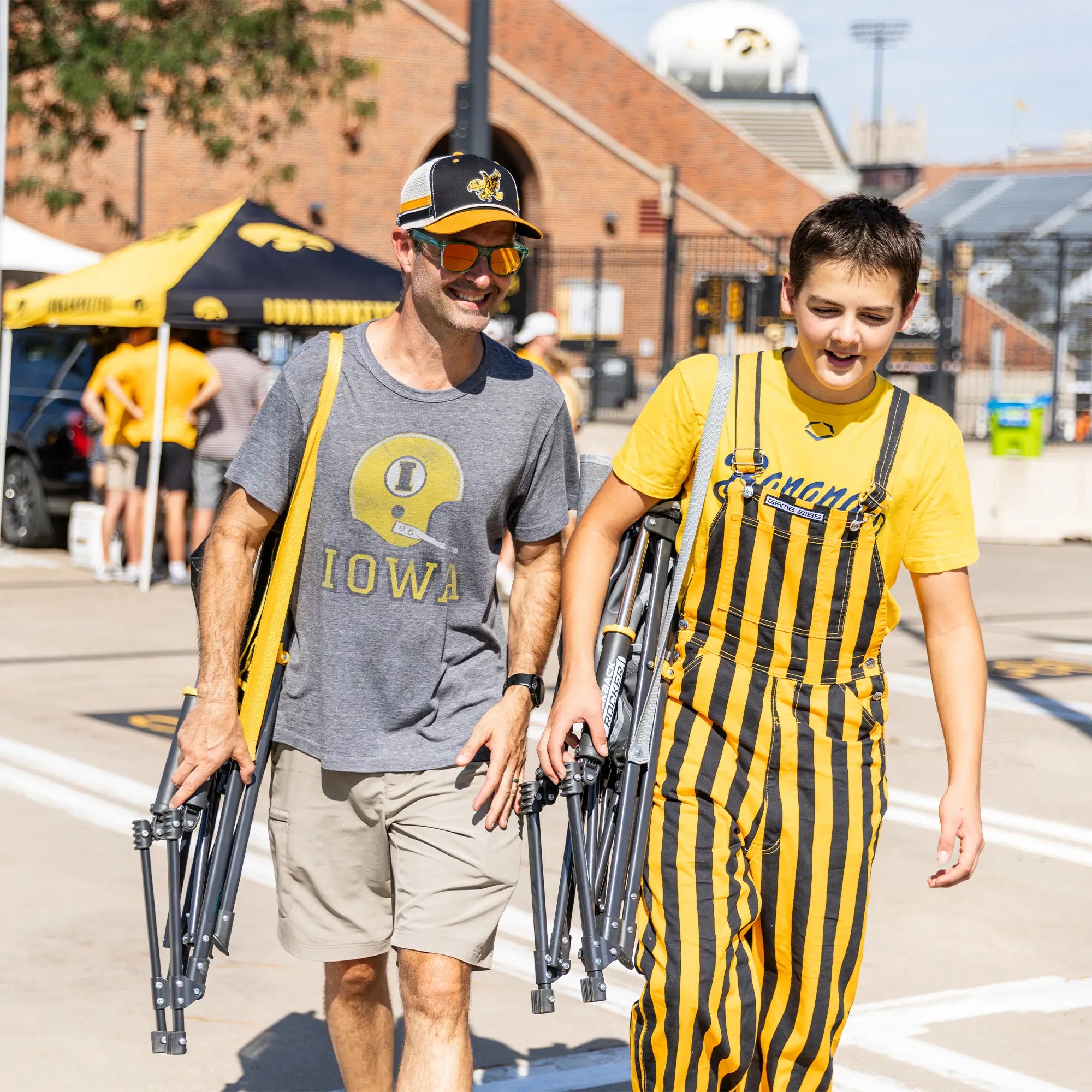 Comfort Pro Rocker - Iowa Hawkeyes | Featured Outdoor Choice | Outlandridge 2E65 tc
